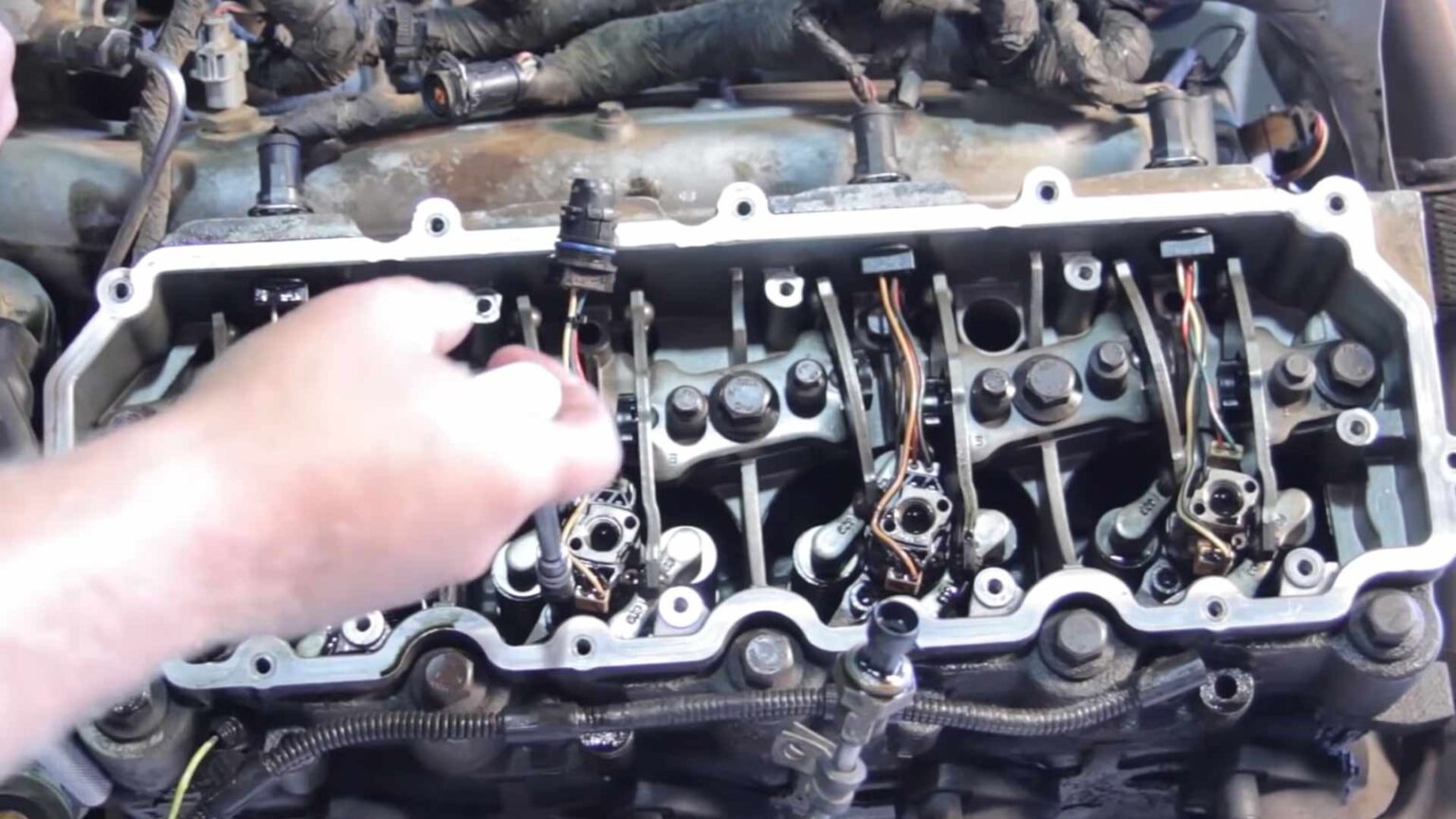 How to Replace 6.0 Powerstroke Injectors
